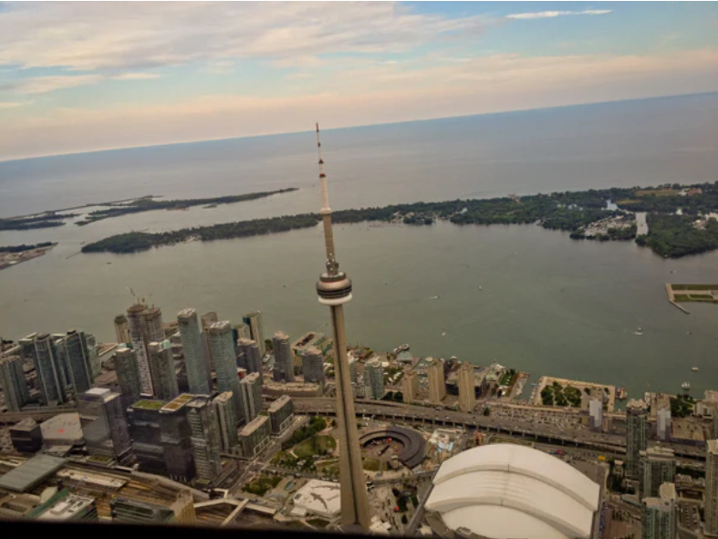 Toronto CN Tower Tour